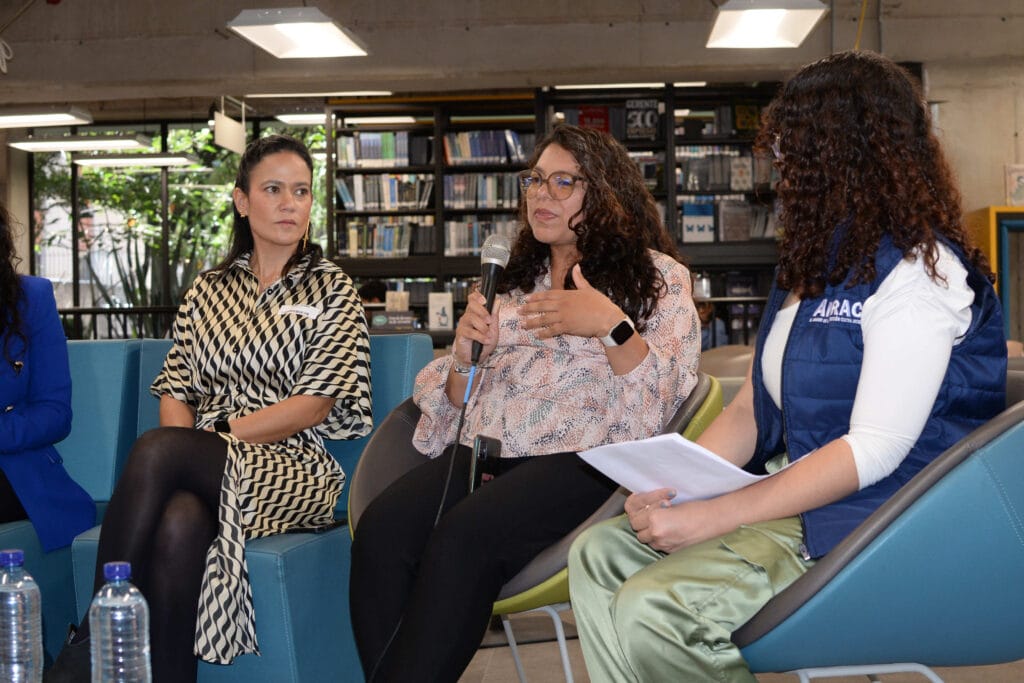 Conversatorio El Rol de la Mujer en la Protección Contra Incendios fire experiences anraci 2024